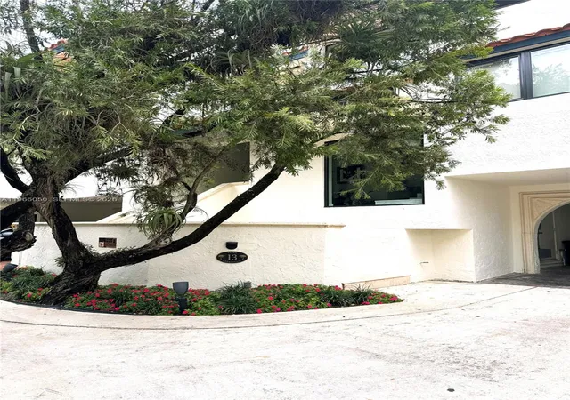 Homes for sale in Miami, FL | 2000 S Bayshore Dr #13, Miami, FL 33133 | MLS# A11966050
