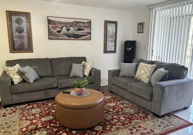 2nd image of 2903 Point East Dr #K207, Aventura, FL 33160 | MLS# A11971661
