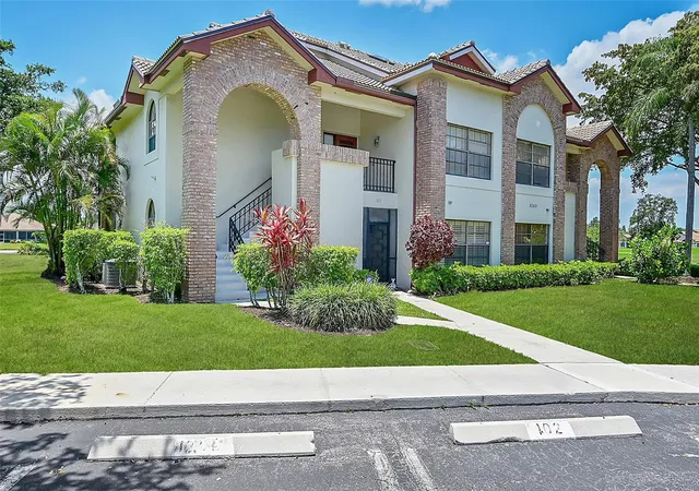 1st image of 8049 Aberdeen Dr #101, Boynton Beach, FL 33472 | MLS# F10554769