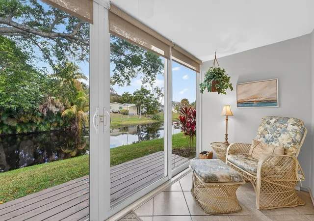 Listing Photo 1 - Condo for sale in building located at 101 Nw 76Th Ave, Margate, FL 33063 - Unit #102