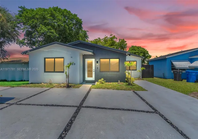 Homes for sale in West Park, FL | 4029 Sw 22nd St, West Park, FL 33023 | MLS# A11971781