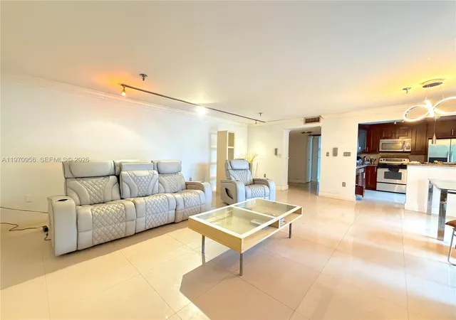 1st image of 661 Ne 195Th St #104, Miami, FL 33179 | MLS# A11970956