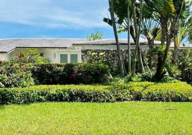 3rd image of 1460 Tagus Ave, Coral Gables, FL 33156 | MLS# A11968100