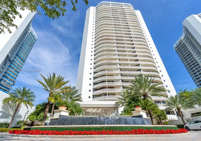 1st image of 3000 Island Blvd #2902, Aventura, FL 33160 | MLS# A11971384