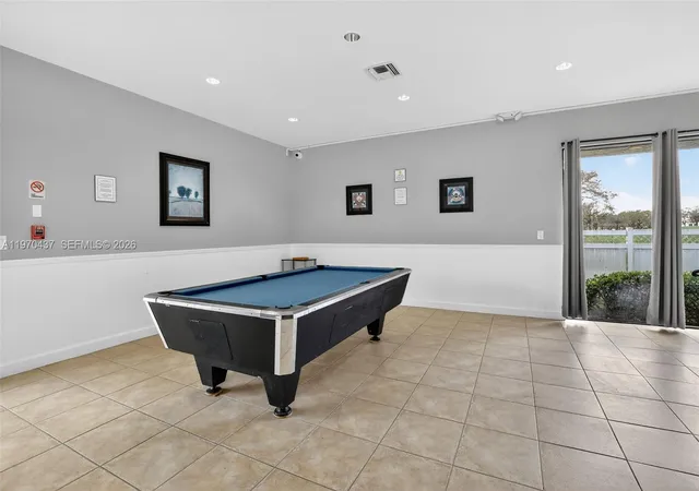 30th image of 3300 W Rolling Hills Cir #302, Davie, FL 33328 | MLS# A11970437