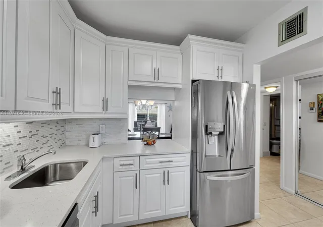 Homes for sale in Margate, FL | 650 Nw 80th Ter #206, Margate, FL 33063 | MLS# A11971646