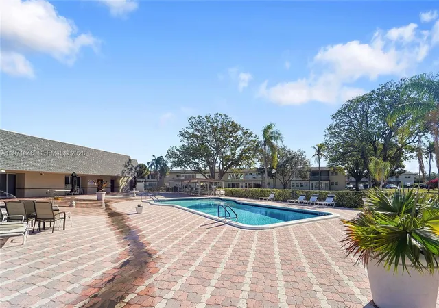 Homes for sale in Margate, FL | 650 Nw 80th Terrace, Margate, FL 33063 | Houzeo