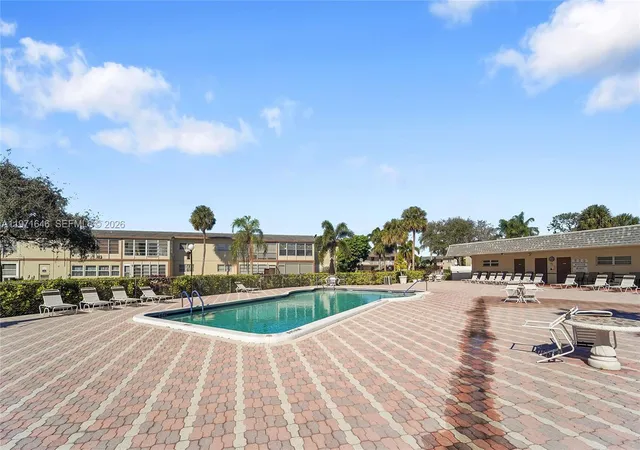 Homes for sale in Margate, FL | 650 Nw 80th Ter #206, Margate, FL 33063 | MLS# A11971646