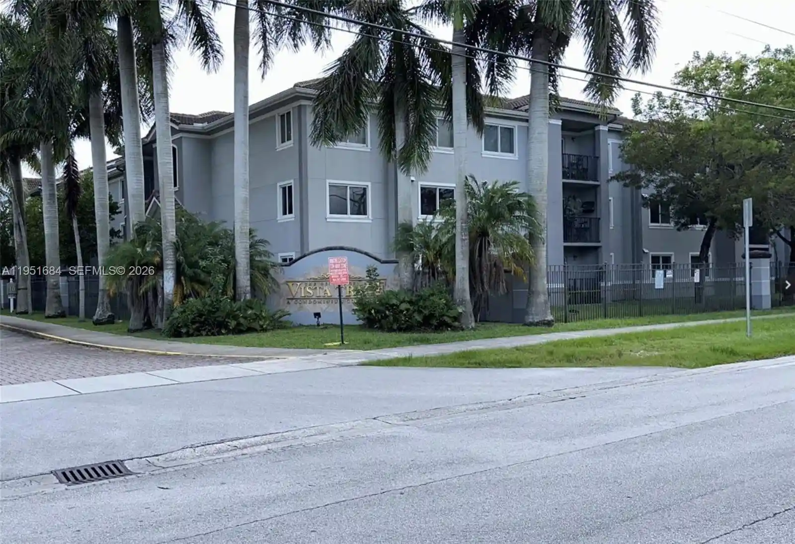 Listing Photo 1 - Condo for sale in 15400 Sw 284Th St located at 15400 Sw 284Th St, Homestead, FL 33033 - Unit #1301
