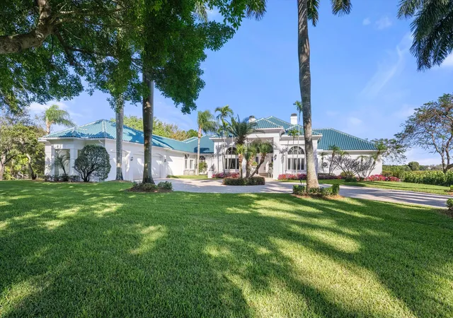 3rd image of 3220 Santa Barbara Dr, Wellington, FL 33414 | MLS# R11166885
