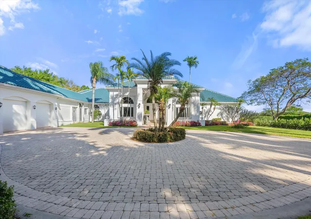 5th image of 3220 Santa Barbara Dr, Wellington, FL 33414 | MLS# R11166885