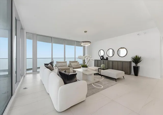 Homes for sale in Fort Lauderdale, FL | 151 N Seabreeze Boulevared #2204 E, Fort Lauderdale, FL 33304 | MLS# F10554537
