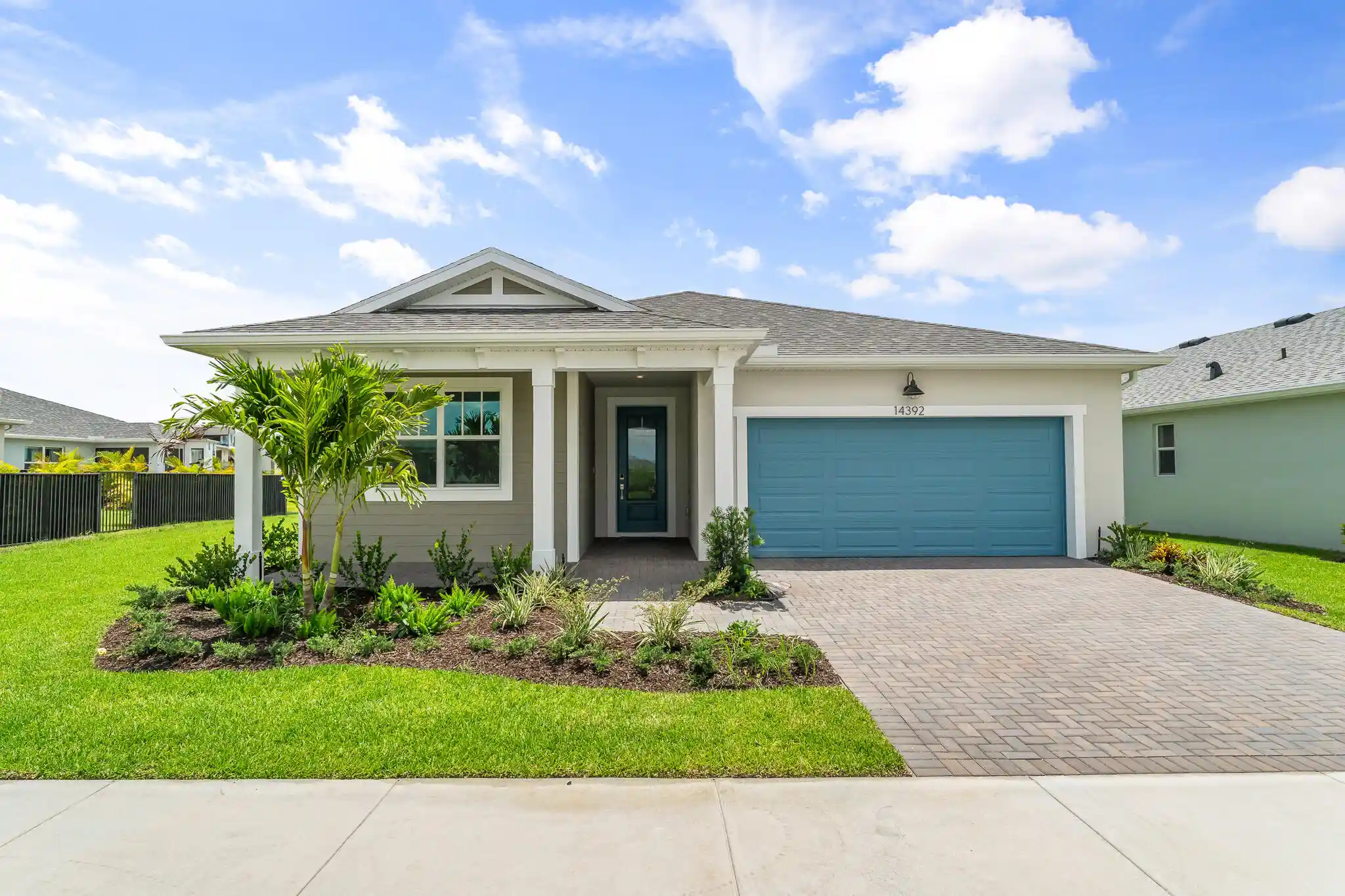 Photo 1 of Single family home for sale at 10952 Sw Orana Dr, Port Saint Lucie, FL 34987 | MLS# R11166970 | Listing updated on 2026-10-29