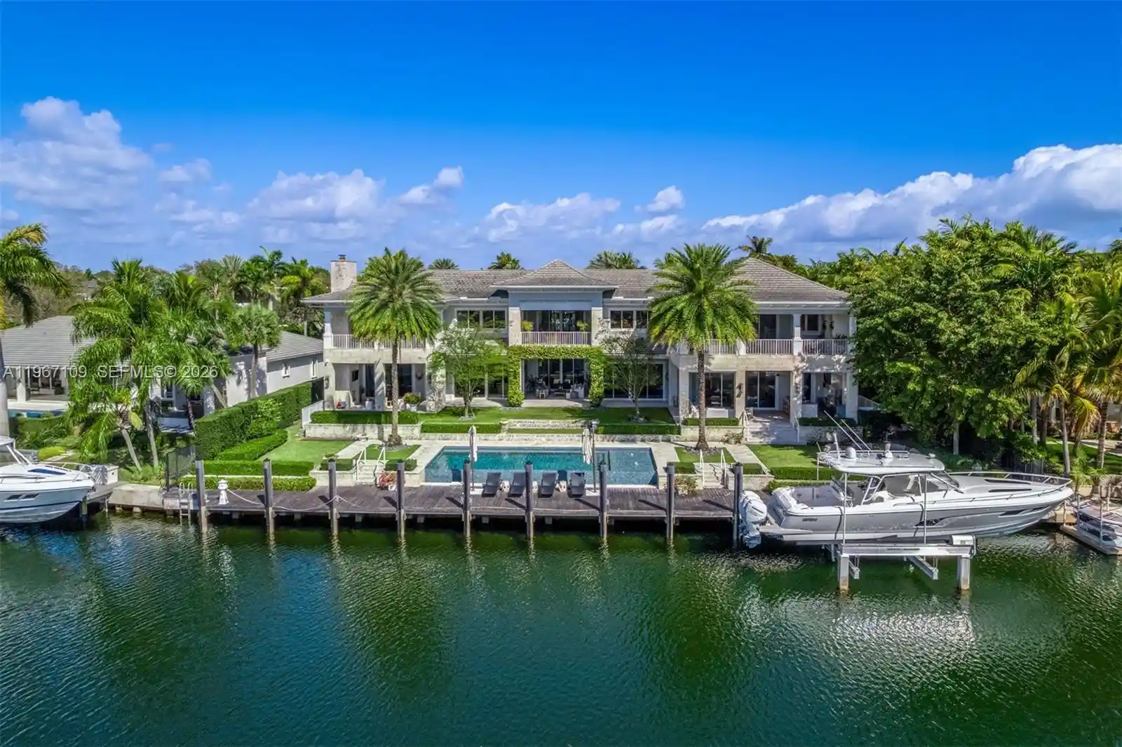 Photo 1 of Mansion for sale at 550 Marquesa Dr, Coral Gables, FL 33156 | MLS# A11967109 | Listing updated on 2026-10-31
