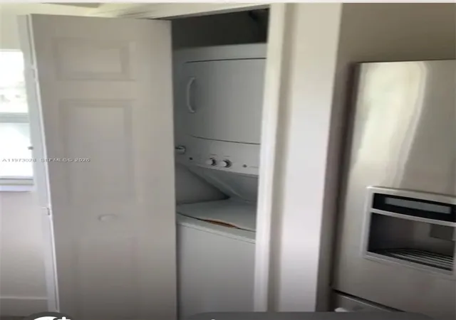 4th image of 1270 Se 26Th St, Miami, FL 33035