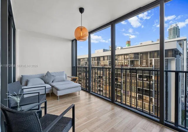2nd image of 1925 Ne Brickell Ave #1703, Miami, FL 33129 | MLS# A11972958
