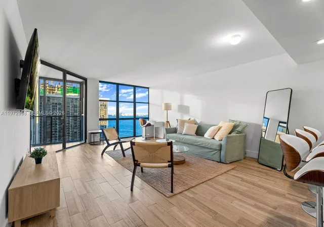 5th image of 1925 NE Brickell Ave, Miami, FL 33129