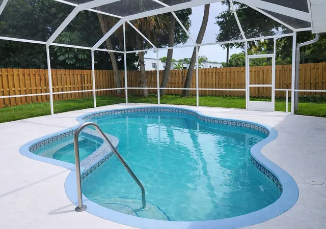 Photo 2 of Single family home for sale at 1715 York Ct, Fort Pierce, FL 34982 | MLS# F10551647 | Listing updated on 2026-09-23