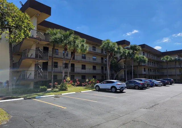 Photo 1 of Condo for sale at 3121 Nw 47th Terrace #403, Lauderdale Lakes, FL 33319 | MLS# F10554721 | Listing updated on 2026-09-26