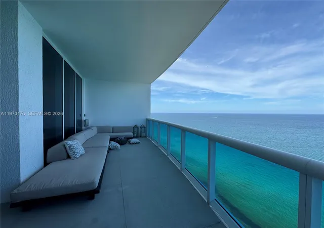 4th image of 2711 S Ocean Dr #3404, Hollywood, FL 33019 | MLS# A11973176