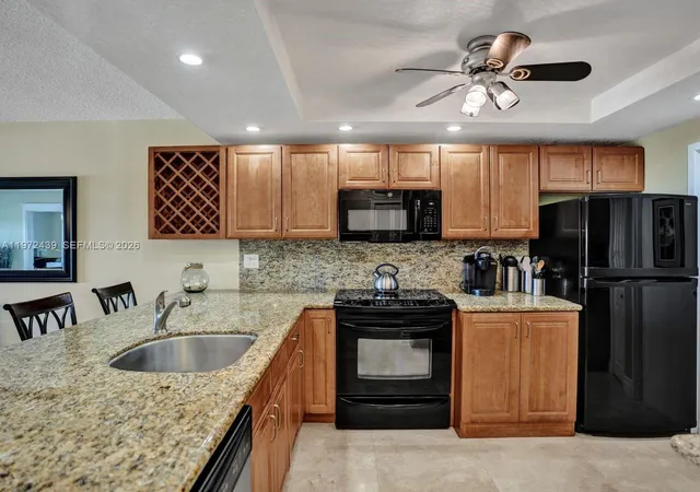 Homes for sale in Lauderdale By The Sea, FL | 1500 S Ocean Blvd #1408, Lauderdale By The Sea, FL 33062 | MLS# A11972439