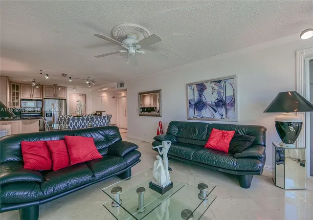 Homes for sale in Lauderdale By The Sea, FL | 1620 S Ocean Blvd #16-J, Lauderdale By The Sea, FL 33062 | MLS# A11973225