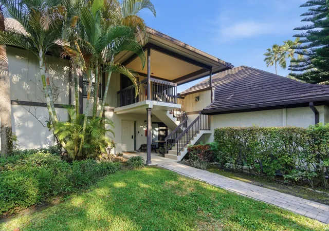 Photo 3 of Condo for sale at 2810 Polo Is Dr #C202, Wellington, FL 33414 | MLS# R11167296 | Listing updated on 2026-09-23