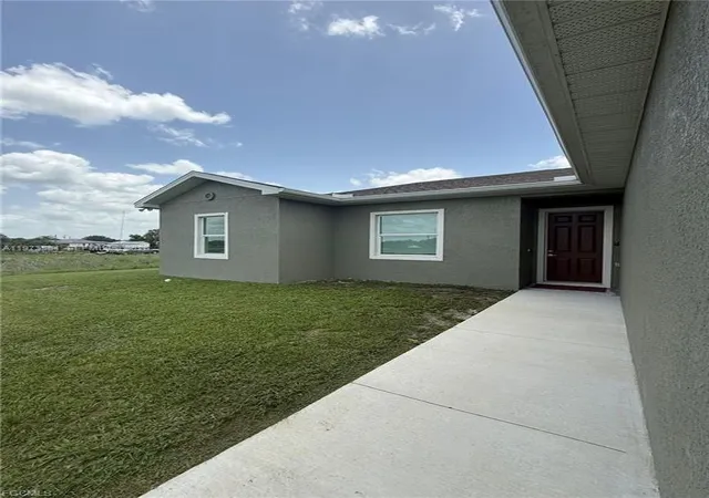 4th image of 1818 Inwood Rd, Labelle, FL 33935 | MLS# A11973584