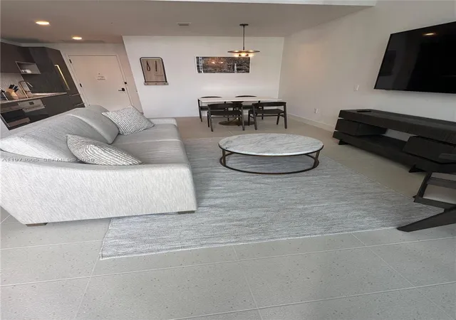 5th image of 159 Ne 6Th St #4811, Miami, FL 33132 | MLS# A11973005