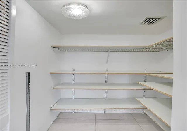 29th image of 3400 192nd St #1811, Ojus, FL 33180 | MLS# A11973695