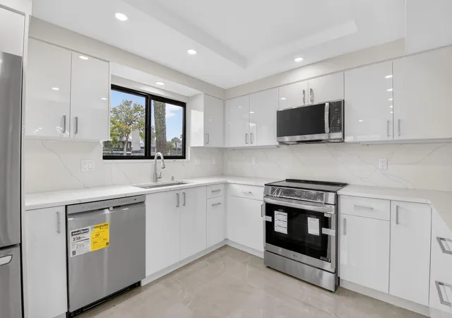 Homes for sale in Delray Beach, FL | 15350 Strathearn Dr #12501, Delray Beach, FL 33446 | MLS# R11167686