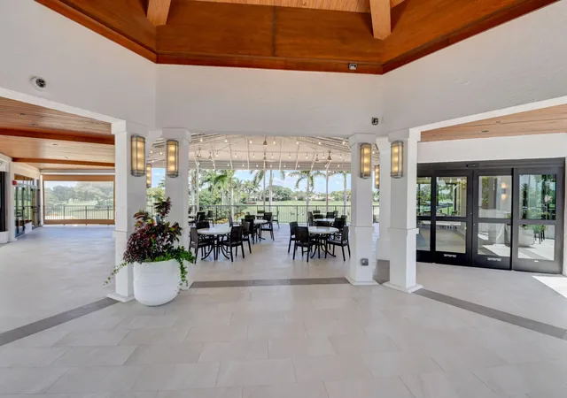Homes for sale in Delray Beach, FL | 15350 Strathearn Drive, Delray Beach, FL 33446 | Houzeo