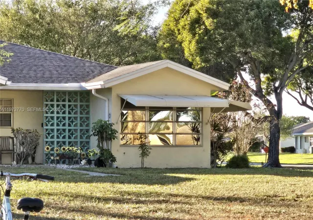 Homes for sale in Delray Beach, FL | 5162 Lakefront Blvd #D, Delray Beach, FL 33484 | MLS# A11973770