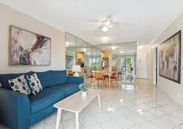 Homes for sale in Fort Lauderdale, FL | 720 Orton Ave #206, Fort Lauderdale, FL 33304 | MLS# F10555492