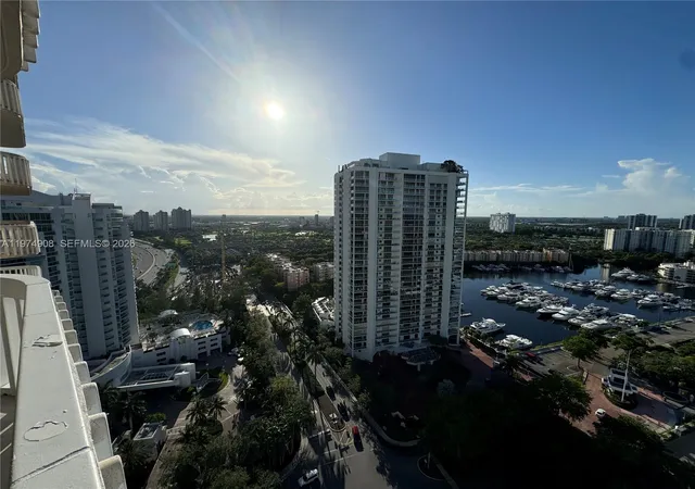 3rd image of 19355 Turnberry Wy #23C, Aventura, FL 33180 | MLS# A11974908