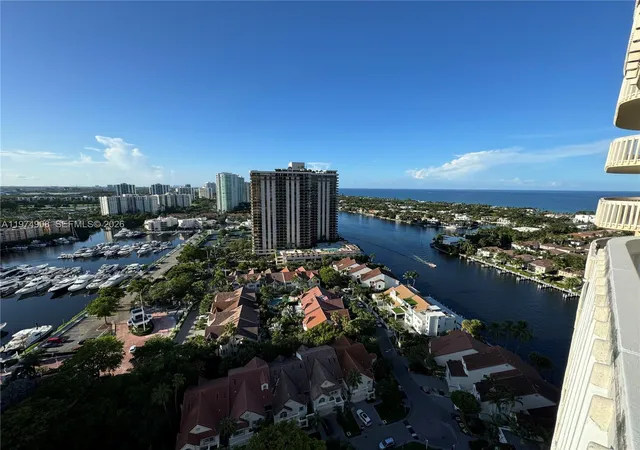5th image of 19355 Turnberry Wy #23C, Aventura, FL 33180 | MLS# A11974908