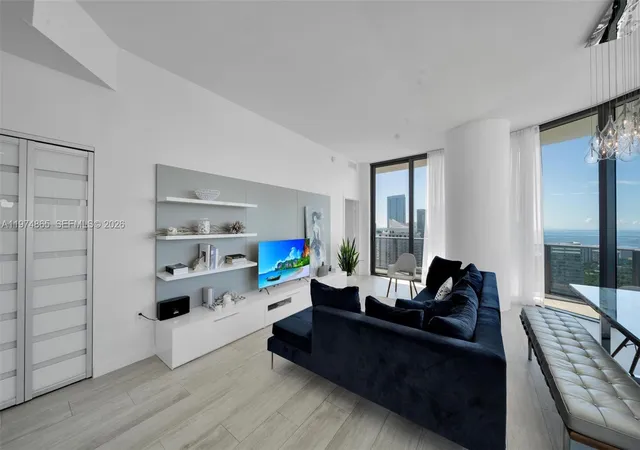 4th image of 55 Sw 9Th St #4406, Miami, FL 33130 | MLS# A11974865