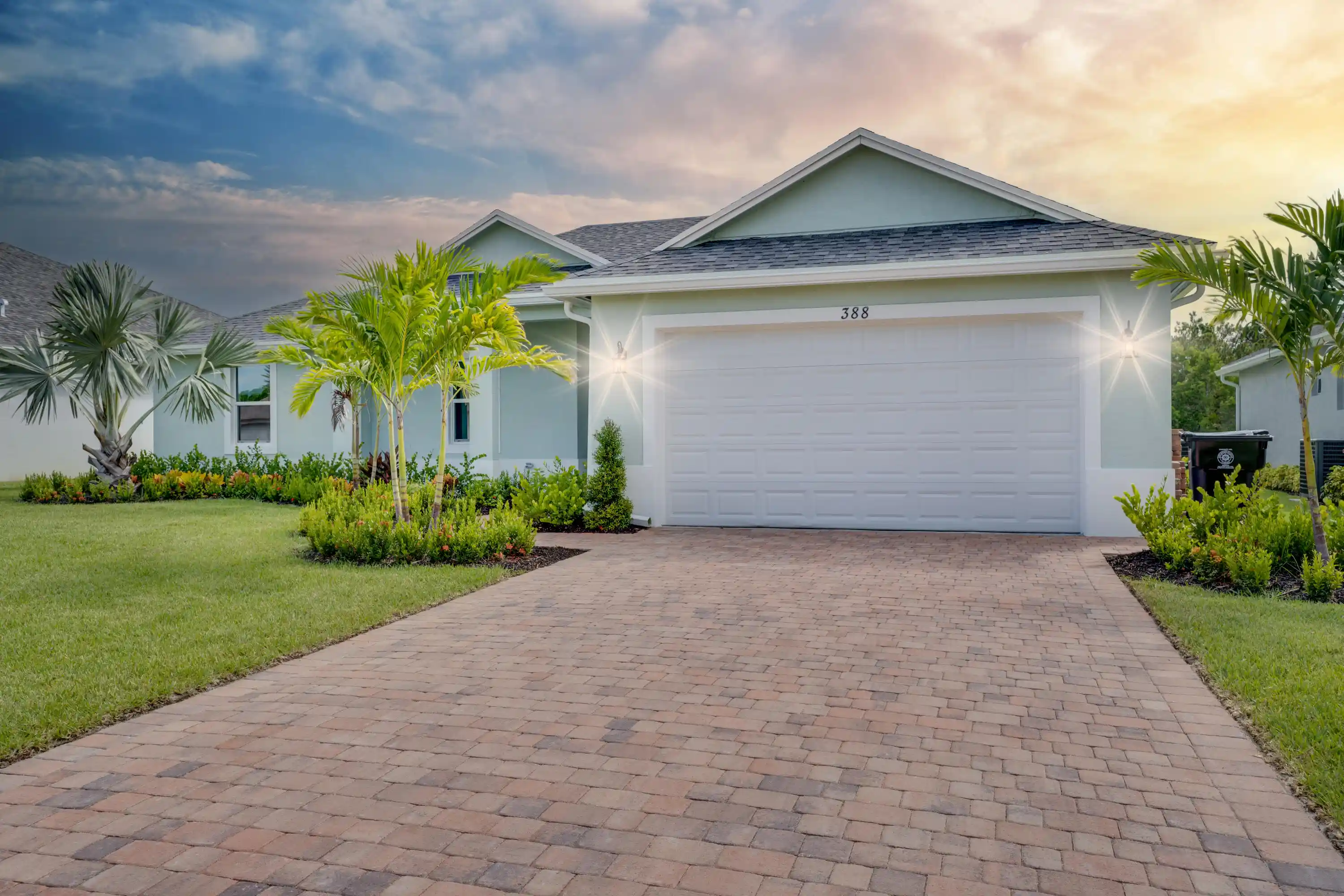 Photo 1 of Single family home for sale at 388 Sw Vista Lake Dr, Port Saint Lucie, FL | MLS# R11167994 | Listing updated on 2026-10-19