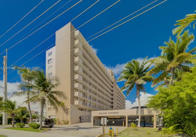 19th image of 2903 N Miami Beach Blvd #1006, North Miami Beach, FL 33160 | MLS# A11975156