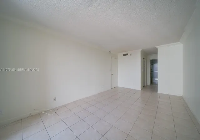 4th image of 2903 N Miami Beach Blvd #1006, North Miami Beach, FL 33160 | MLS# A11975156