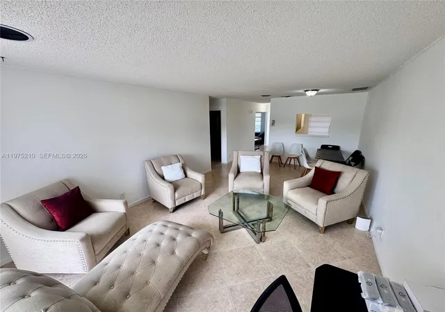 Homes for sale in Boca Raton, FL | 8838 Bella Vista Drive, Boca Raton, FL 33433 | Houzeo