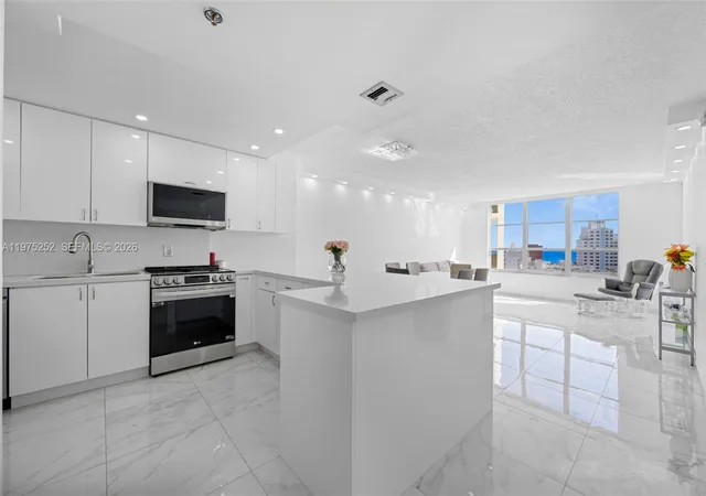 1st image of 4101 Pine Tree Dr #919, Miami Beach, FL 33140 | MLS# A11975252