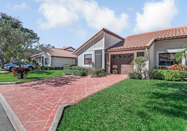 4th image of 6235 Kings Gate Cir, Delray Beach, FL 33484 | MLS# R11168099