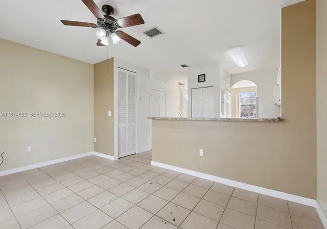 Homes for sale in Homestead, FL | 1650 Ne 33rd Road, Homestead, FL 33033 | Houzeo