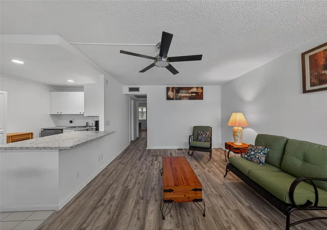Homes for sale in Deerfield Beach, FL | 51 Farnham C, Deerfield Beach, FL 33442 | MLS# F10555885