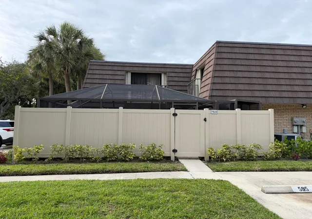 1st image of 7622 76th #200, West Palm Beach, FL 33407 | MLS# F10556017