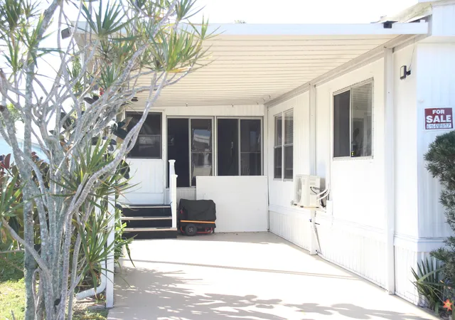 Photo 3 of Sale Pending at 58009 Bahama Bay, Boynton Beach, FL 33436 | MLS# R11168547 | Listing updated on 2026-10-01