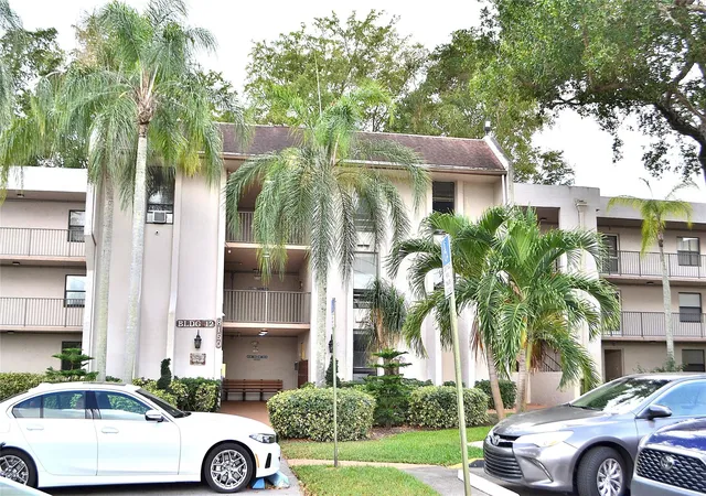 Photo 2 of Condo for sale at 8150 W Mcnab Rd #210, Tamarac, FL 33321 | MLS# F10556137 | Listing updated on 2026-10-02