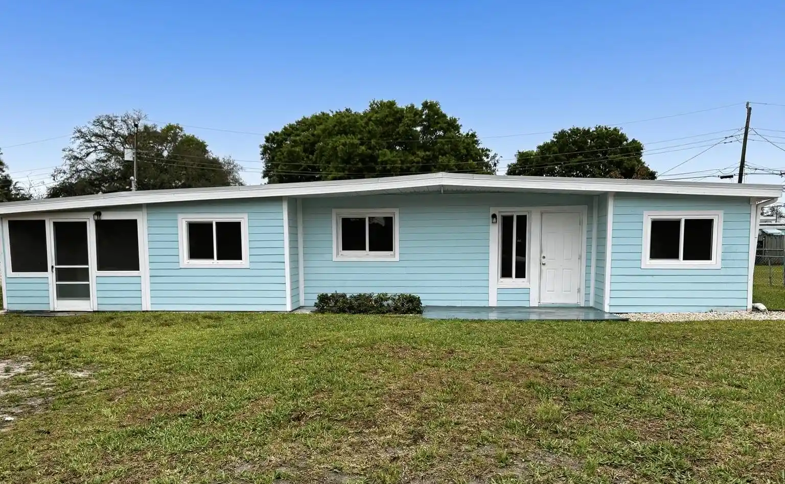 Single family home for sale at 360 Barraclough St, Fort Pierce, FL 34982 | MLS# R11168697