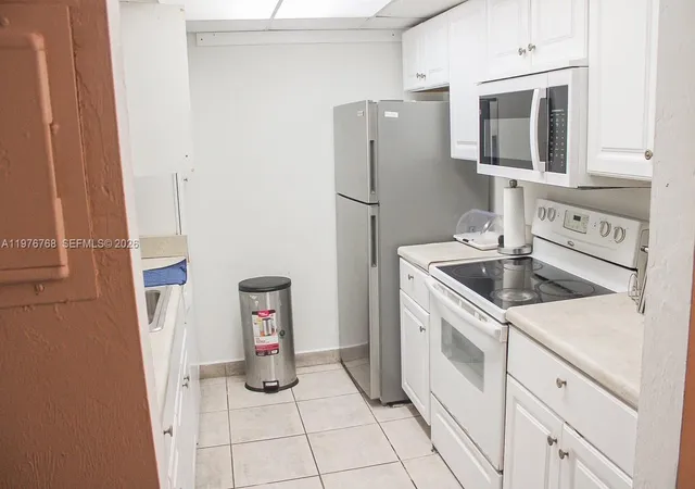 1st image of 10818 N Kendall Dr #R25, Miami, FL 33176 | MLS# A11976768